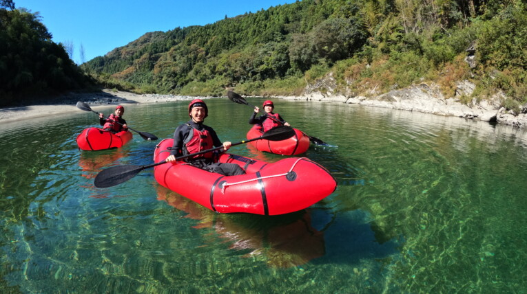 高知 吉野川 アクティビティ SUP パックラフト ツーリング　川下り