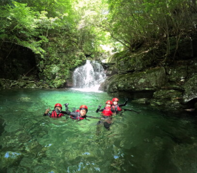ミニシャワークライミング 高知 吉野川 初心者OK