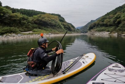 高知 吉野川 アクティビティ SUP パックラフト　ラフティング　シャワークライミング